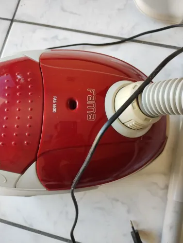 Aspirador de pó FAMA novo usado pra teste