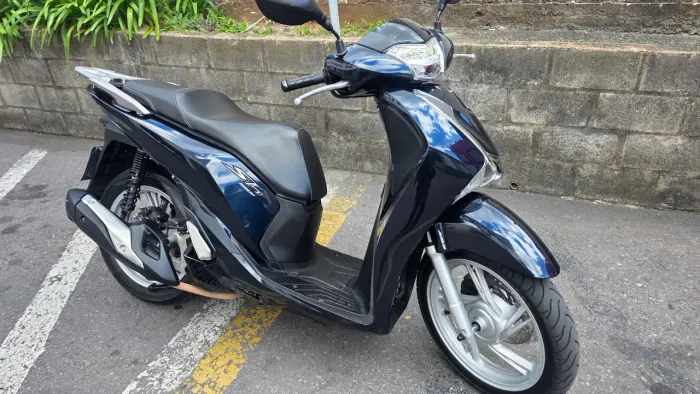 Honda sh dlx 150