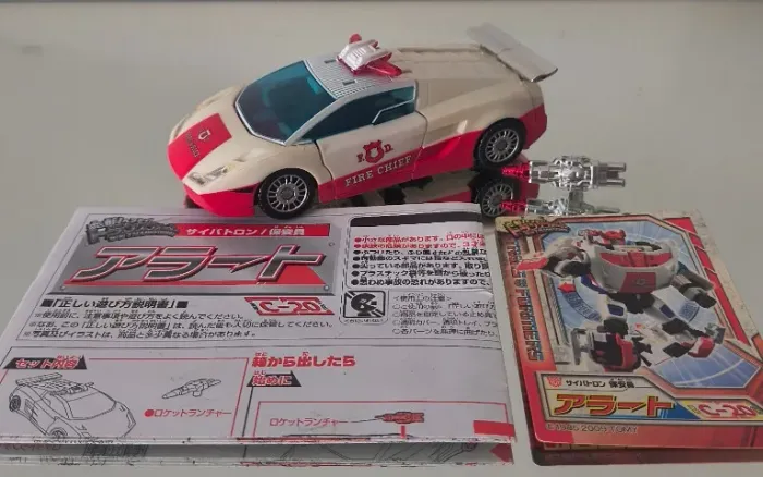 Figure Transformers Henkei - Autobot Red Alert, completo e original, Generations, Chugs