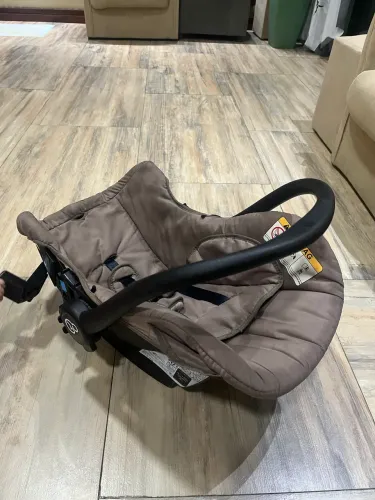 Bebê conforto galzerano 