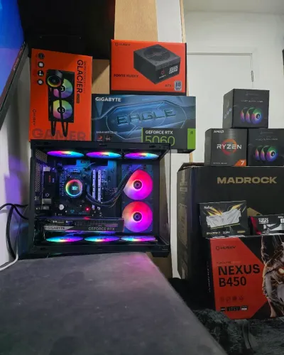 PC GAMER TODAS PEÇAS NOVAS RTX 5060 + RYZEN 7 5700X + 32GB + 1TB NVME (ACT PS5)