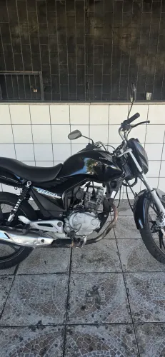 Moto titan 150