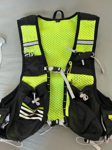 Mochila de hidratação INOXTO com refil 1,5 L, bolsa térmica + 2 garrafas flexíveis
