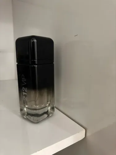 212 VIP BLACK CAROLINA HERRERA