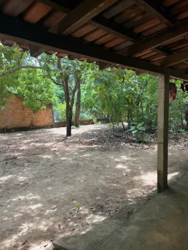 Vendo chácara na beira do lago