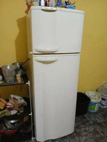 GELADEIRA ELECTROLUX