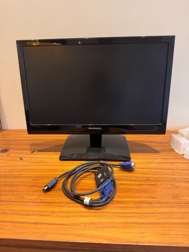 Monitor Lenovo LS1920wG