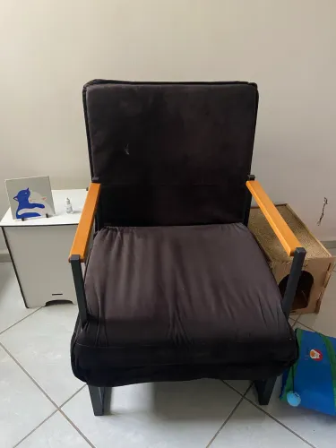 Poltrona que vira cama