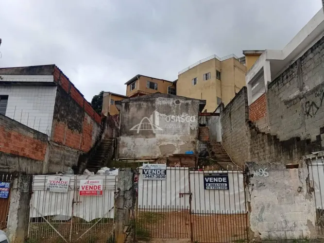 Terreno à venda no Jardim Veloso - 250m²