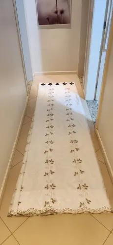 Cortina com bordados