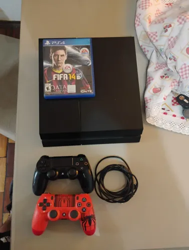 PS4