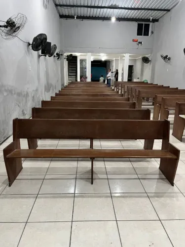 Bancos para Igreja.