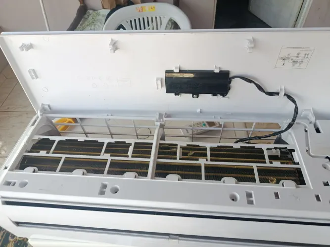 Vendo ar condicionado Semi novo