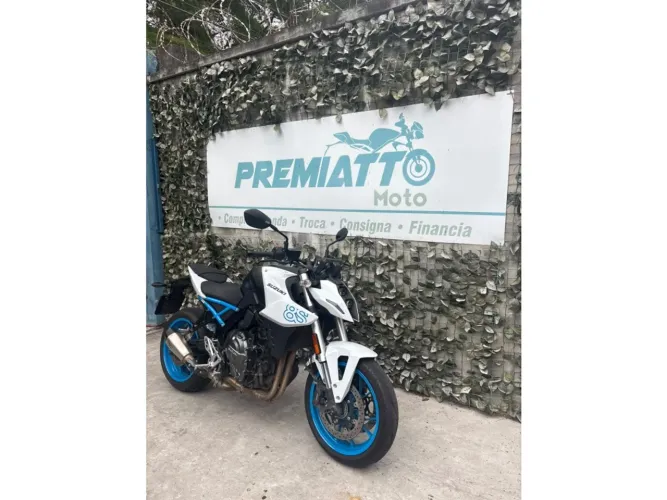 Suzuki Gsx-8s 2025 Troco Carro Moto Financio