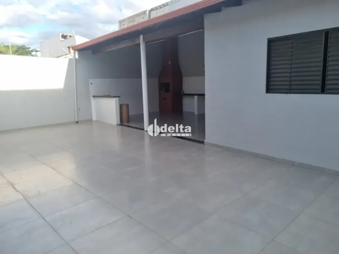 Casa disponível para venda no bairro Alto Umuarama em Uberlândia MG