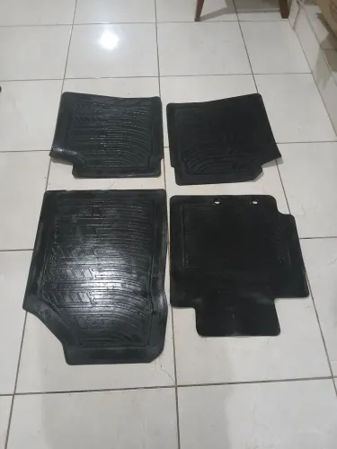 Jogo de tapete original toyota etios 
