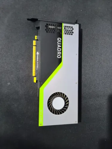 Nvidia Quadro RTX4000 8gb
