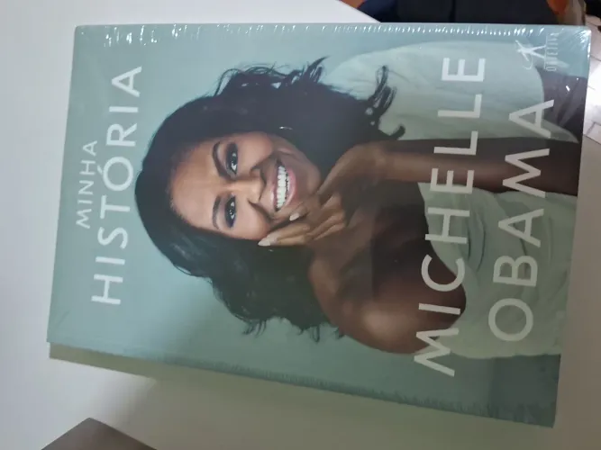 Livro Michelle Obama lacrado