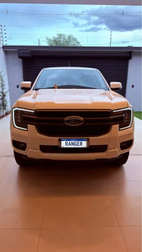 Ford Ranger XLS 2.0l 4X4 2025