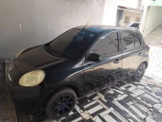 Nissan March S 1.6 16V Flex Fuel 5P 2012