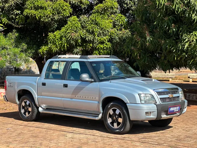 Chevrolet S10 P-up Executive 2.4 MPFI F.power CD 2010
