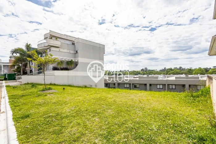 Terreno à venda em condomínio clube, 302m² - Atuba/PR