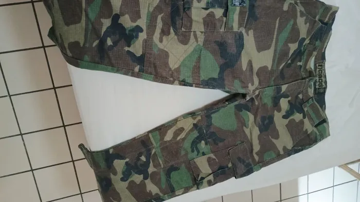 Calça Cargo Camuflada