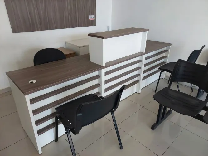 Bancada recepção moderna excelente estado!!!