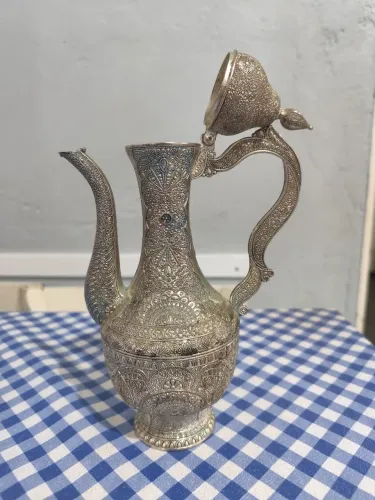 Bule Ibrik Turco Decorativo Antigo - Metal Trabalhado Estilo Árabe