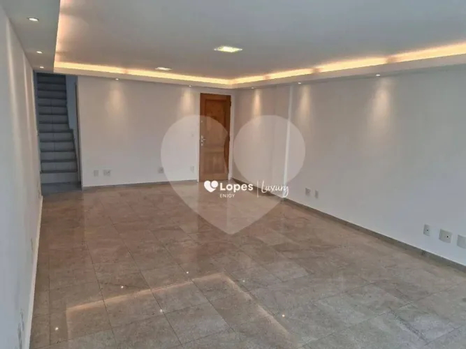 Cobertura com 3 quartos para alugar, 330 m² por R$ 8.475/mês - Recreio dos Bandeirantes -