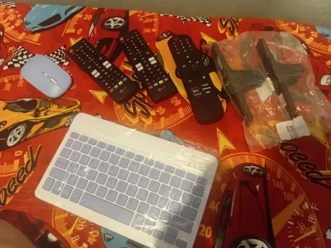 Kit Acessórios: Teclado e Mouse Bluetooth + Controles Smart TV LG + Pés de Base 