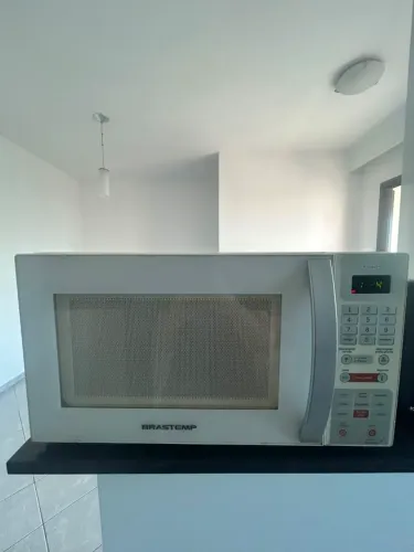 Forno microondas Brastemp 30 litros