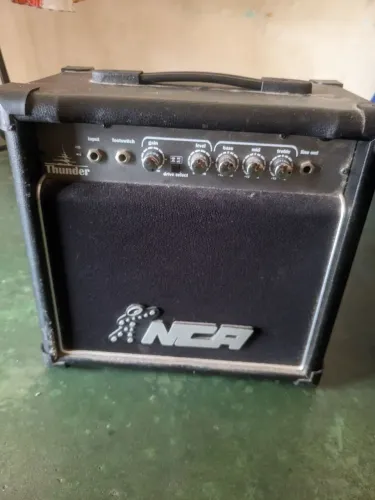 Vendo Amplificador Thunder RNCA Com Drive Tudo ok Ótima qualidade de som chamar 