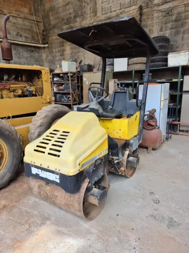ROLO COMPACTADOR WACKER RD11