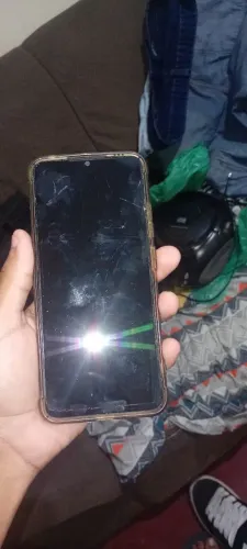 Vende-se moto g05 e redimi 12 c