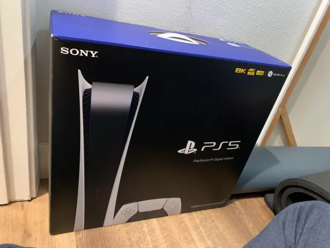 Playstation 5 - Slim 825GB (NOVO)