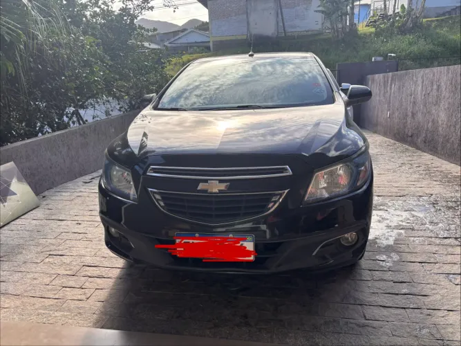 Chevrolet Onix Hatch LTZ 1.4 8V Flex Power Aut. 4P 2014