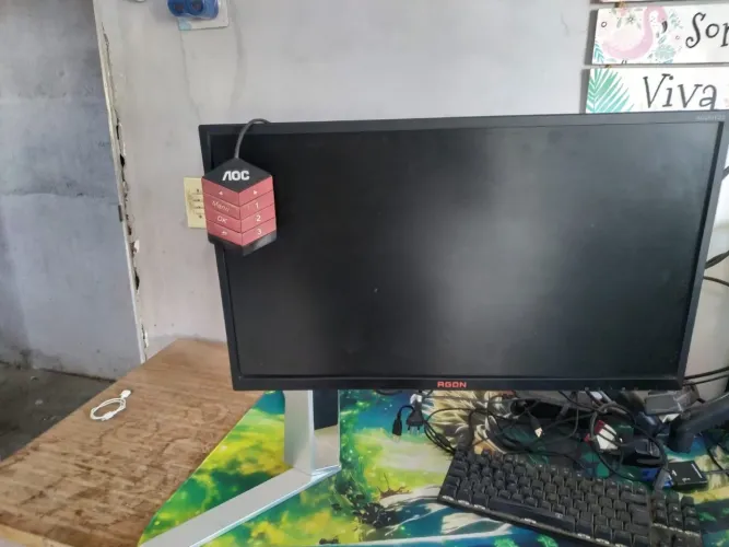 Monitor AOC Agon 24,5 polegadas 240hz