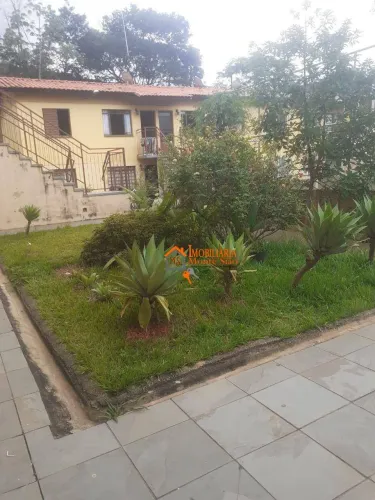 Casa Térrea em Condomínio Fechado | 2 Dorms | 1 Vaga | Segurança 24h Urupês