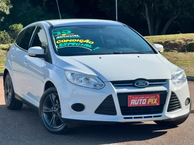 Ford Focus 1.6 S/se/se Plus Flex 8v/16v 5P 2015