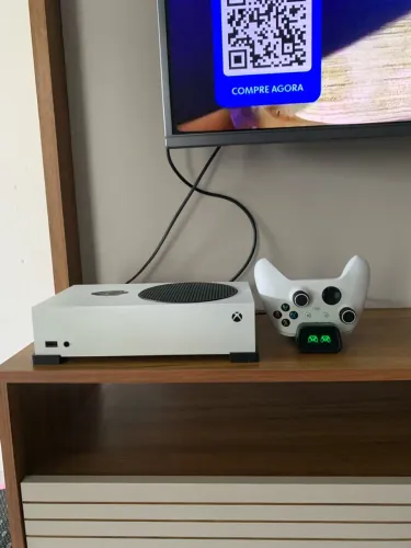 Xbox Series S em perfeitas condições 