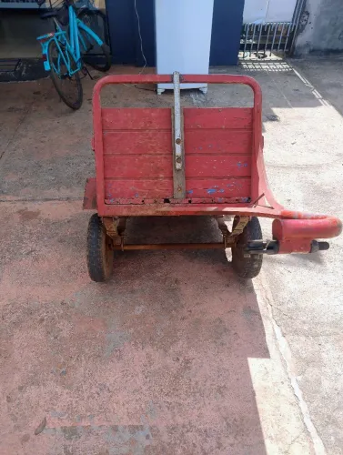 Carretinha de moto original toda revisada