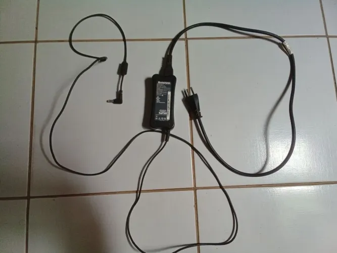 Fonte Carregador de Notebook Lenovo Original 65W (19V 3.42A) - Bivolt