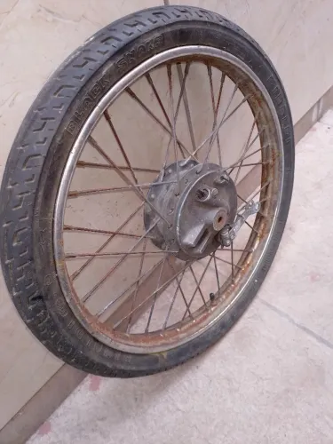 Roda completa da Shineray XY com cubo dianteiro
