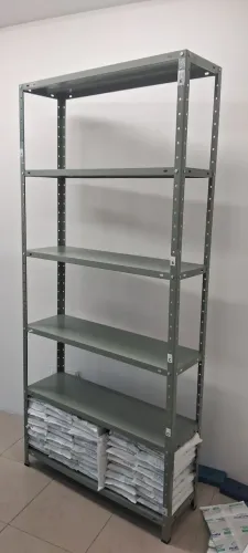 PRATELEIRA DE FERRO