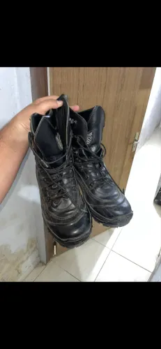 Coturno acero em couro