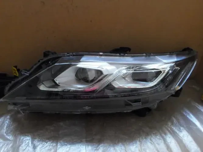 Farol Esquerdo Eclipse Cross 2019 2020 2021 2022 #175 Esquerdo