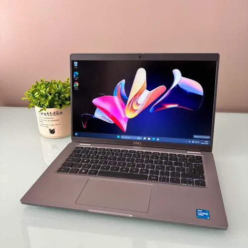 Notebook Dell Core i5 11ª 16GB SSD NVMe FullHD Retroiluminado Windows 11 Bateria Ótima