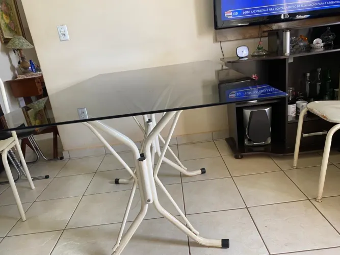 Mesa de vidro 
