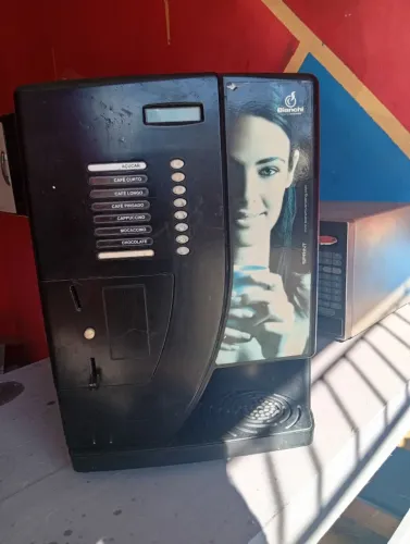 Vendo máquina de fazer café capuccino Bianchi